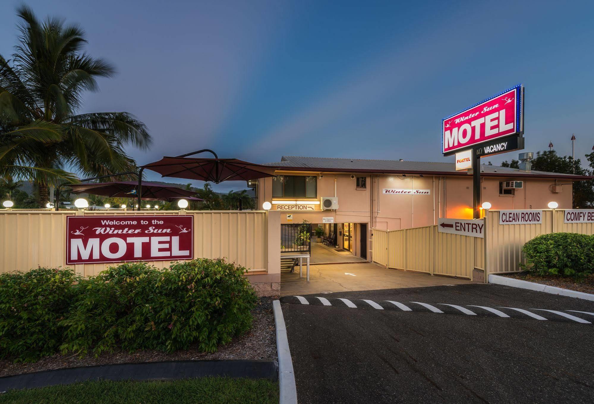 Winter Sun Motel Rockhampton Exterior foto